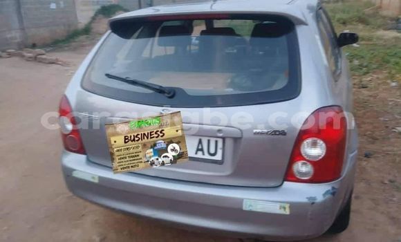 Acheter Occasion Voiture Mazda 323 Gris à Lomé, Togo Acheter Occasion Voiture Mazda 323 Gris à Lomé, Togo