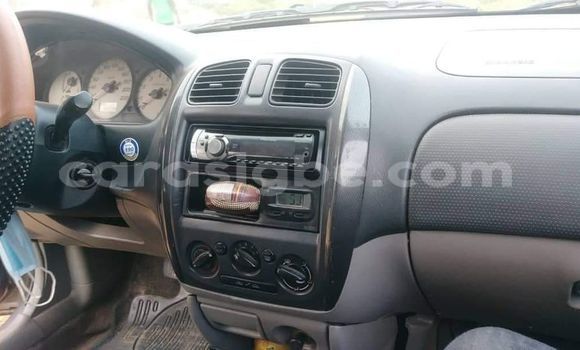 Acheter Occasion Voiture Mazda 323 Gris à Lomé, Togo Acheter Occasion Voiture Mazda 323 Gris à Lomé, Togo