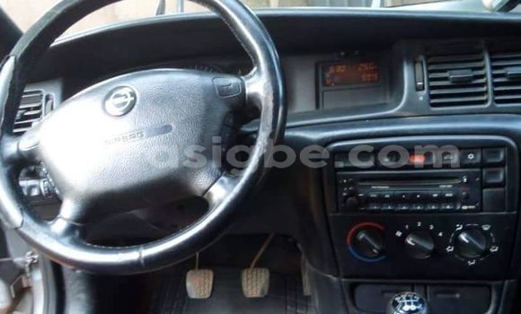 Acheter Occasion Voiture Opel Vectra Gris à Lomé, Togo Acheter Occasion Voiture Opel Vectra Gris à Lomé, Togo