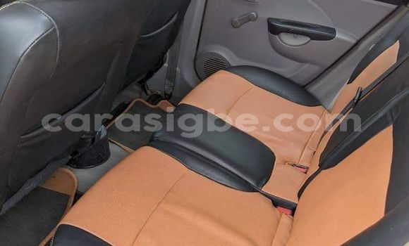 Acheter Occasion Voiture Kia Picanto Marron à Lomé, Togo Acheter Occasion Voiture Kia Picanto Marron à Lomé, Togo