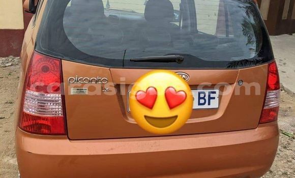 Acheter Occasion Voiture Kia Picanto Marron à Lomé, Togo Acheter Occasion Voiture Kia Picanto Marron à Lomé, Togo