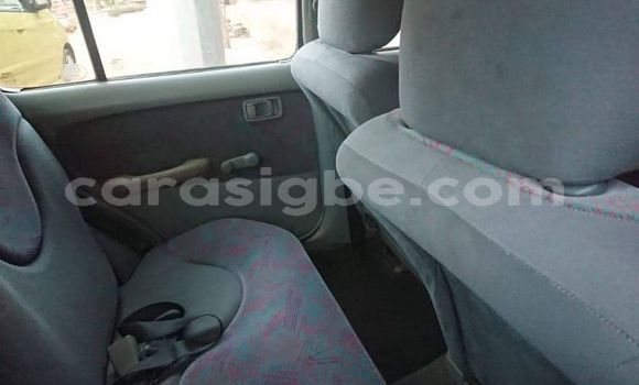 Acheter Occasion Voiture Nissan Micra Bleu à Lomé, Togo Acheter Occasion Voiture Nissan Micra Bleu à Lomé, Togo