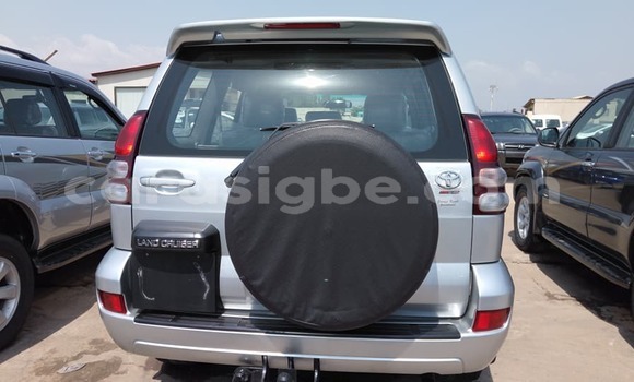 Buy Used Toyota Land Cruiser Prado Silver Car in Lome in Togo Buy Used Toyota Land Cruiser Prado Silver Car in Lome in Togo
