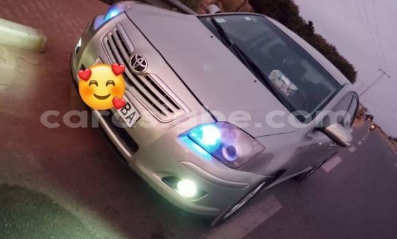 Acheter Occasion Voiture Toyota Avensis Gris à Lomé, Togo Acheter Occasion Voiture Toyota Avensis Gris à Lomé, Togo