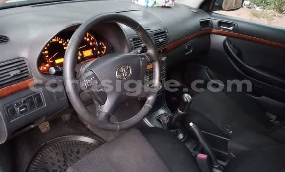 Acheter Occasion Voiture Toyota Avensis Gris à Lomé, Togo Acheter Occasion Voiture Toyota Avensis Gris à Lomé, Togo