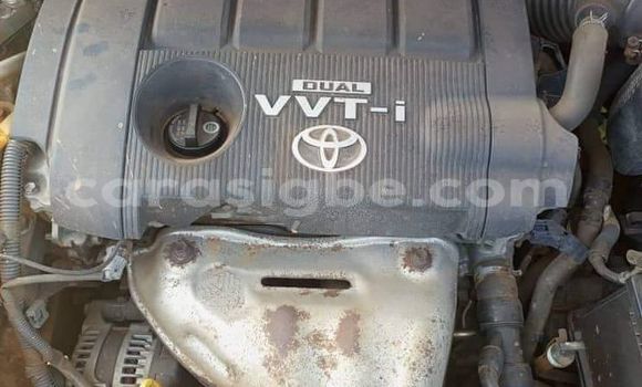 Acheter Occasion Voiture Toyota RAV4 Blanc à Lomé, Togo Acheter Occasion Voiture Toyota RAV4 Blanc à Lomé, Togo