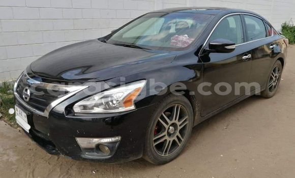 Acheter Occasion Voiture Nissan Almera Noir à Lomé, Togo Acheter Occasion Voiture Nissan Almera Noir à Lomé, Togo