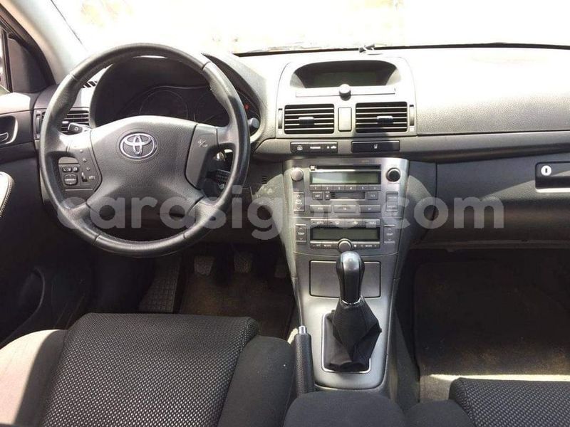Big with watermark toyota avensis togo lome 6786