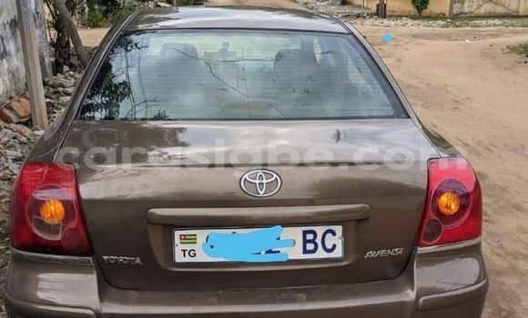 Acheter Occasion Voiture Toyota Avensis Marron à Lomé, Togo Acheter Occasion Voiture Toyota Avensis Marron à Lomé, Togo