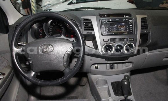 Buy Import Toyota Hilux White Car in Aneho in Togo Buy Import Toyota Hilux White Car in Aneho in Togo
