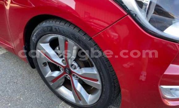 Acheter Import Voiture Hyundai Veloster Rouge à Adawlato, Togo Acheter Import Voiture Hyundai Veloster Rouge à Adawlato, Togo