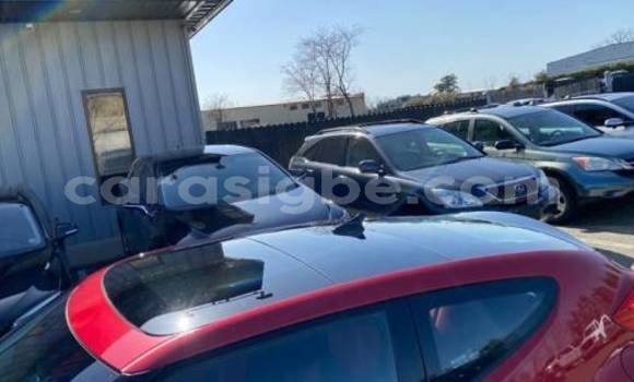 Acheter Import Voiture Hyundai Veloster Rouge à Adawlato, Togo Acheter Import Voiture Hyundai Veloster Rouge à Adawlato, Togo