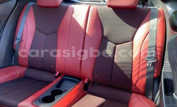 Acheter Import Voiture Hyundai Veloster Rouge à Adawlato, Togo Acheter Import Voiture Hyundai Veloster Rouge à Adawlato, Togo