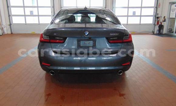 Buy Import BMW 3–Series Silver Car in Bé in Togo Buy Import BMW 3–Series Silver Car in Bé in Togo