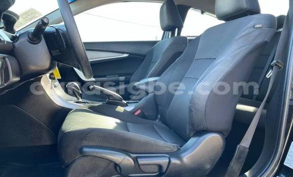 Acheter Import Voiture Honda Accord Noir à Noukafou, Togo Acheter Import Voiture Honda Accord Noir à Noukafou, Togo