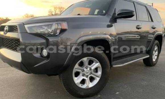 Acheter Import Voiture Toyota 4Runner Gris à Dékon, Togo Acheter Import Voiture Toyota 4Runner Gris à Dékon, Togo