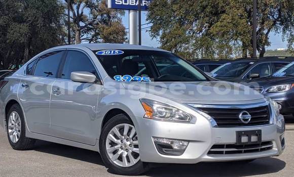 Acheter Import Voiture Nissan Altima Gris à Niamtougou, Togo Acheter Import Voiture Nissan Altima Gris à Niamtougou, Togo