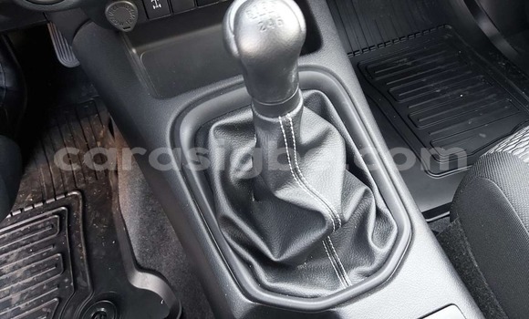 Acheter Import Voiture Toyota Hilux Gris à Forever, Togo Acheter Import Voiture Toyota Hilux Gris à Forever, Togo