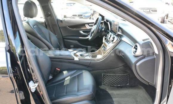 Acheter Import Voiture Mercedes-Benz C-Classe Noir à Niamtougou, Togo Acheter Import Voiture Mercedes-Benz C-Classe Noir à Niamtougou, Togo