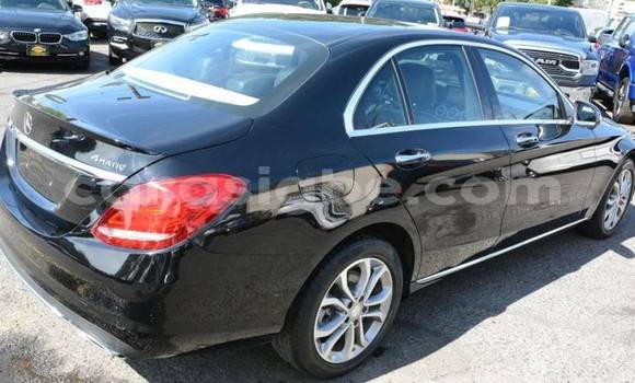 Acheter Import Voiture Mercedes-Benz C-Classe Noir à Niamtougou, Togo Acheter Import Voiture Mercedes-Benz C-Classe Noir à Niamtougou, Togo