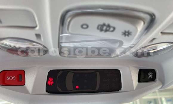 Acheter Import Voiture Peugeot 3008 Gris à Lomé, Maritime Acheter Import Voiture Peugeot 3008 Gris à Lomé, Maritime