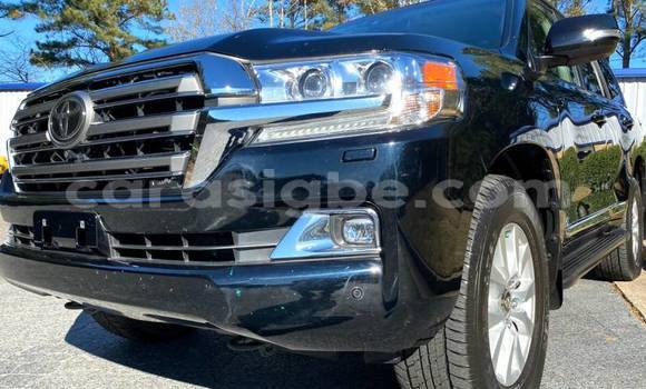 Buy Import Toyota Land Cruiser Black Car in Forever in Togo Buy Import Toyota Land Cruiser Black Car in Forever in Togo