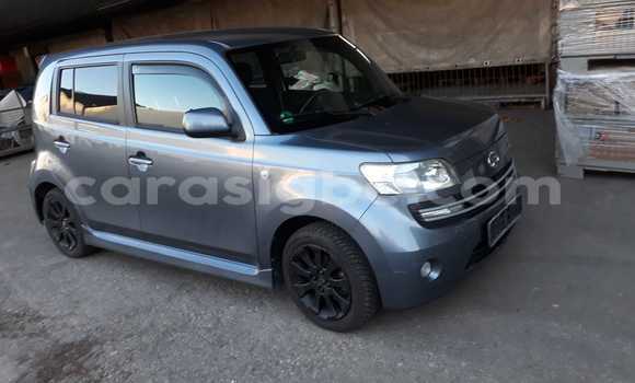 Acheter Import Voiture Daihatsu Materia Noir à Lomé, Togo