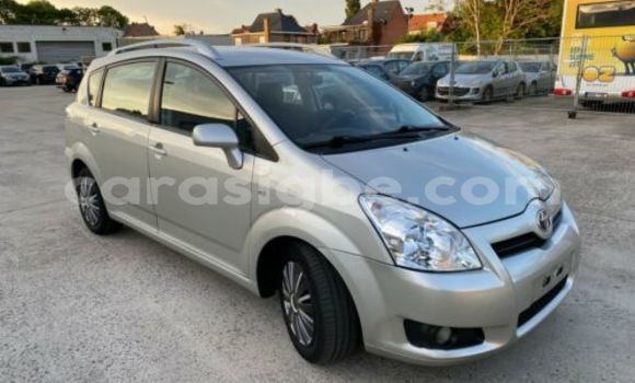 Acheter Import Voiture Toyota Corolla Verso Gris à Agbelouve, Maritime Acheter Import Voiture Toyota Corolla Verso Gris à Agbelouve, Maritime