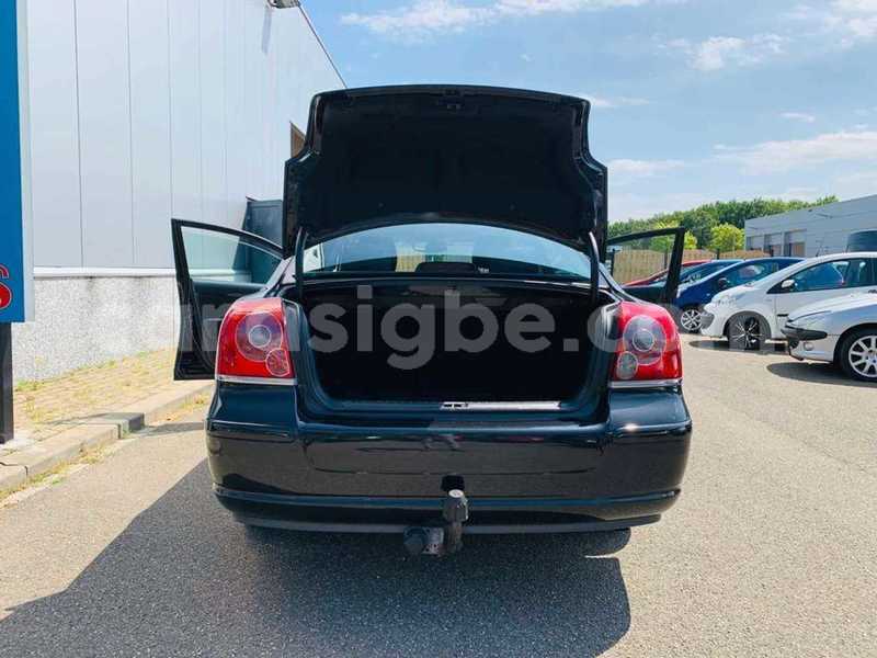 Big with watermark toyota avensis togo amoutive 6860