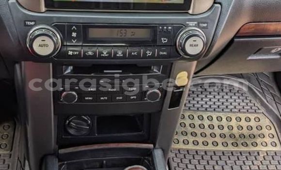 Acheter Occasion Voiture Toyota Land Cruiser Gris à Lomé, Togo Acheter Occasion Voiture Toyota Land Cruiser Gris à Lomé, Togo