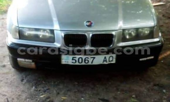 Acheter Occasion Voiture BMW E46 Gris à Lomé, Togo Acheter Occasion Voiture BMW E46 Gris à Lomé, Togo
