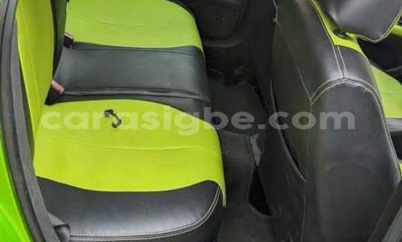 Acheter Occasion Voiture Citroen C4 Vert à Lomé, Togo Acheter Occasion Voiture Citroen C4 Vert à Lomé, Togo