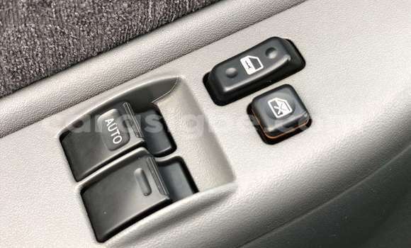 Acheter Import Voiture Toyota Yaris Verso Noir à Lomé, Togo Acheter Import Voiture Toyota Yaris Verso Noir à Lomé, Togo