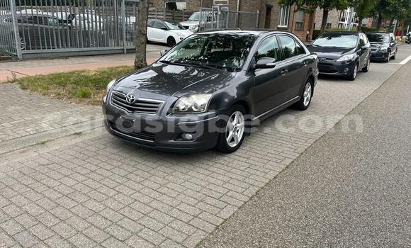 Buy Import Toyota Avensis Black Car in Kpessi in Plateaux Buy Import Toyota Avensis Black Car in Kpessi in Plateaux