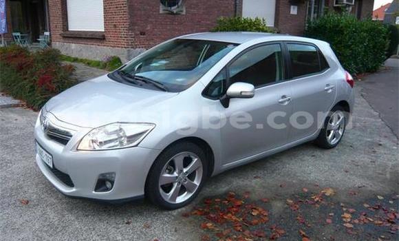 Buy Import Toyota Auris Silver Car in Amoutivé in Togo Buy Import Toyota Auris Silver Car in Amoutivé in Togo