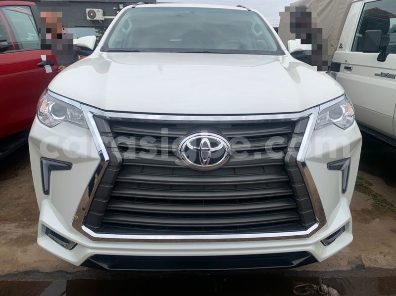 Big with watermark toyota fortuner togo lome 6884