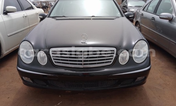 Buy Used Mercedes‒Benz E–Class Black Car in Lome in Togo Buy Used Mercedes‒Benz E–Class Black Car in Lome in Togo