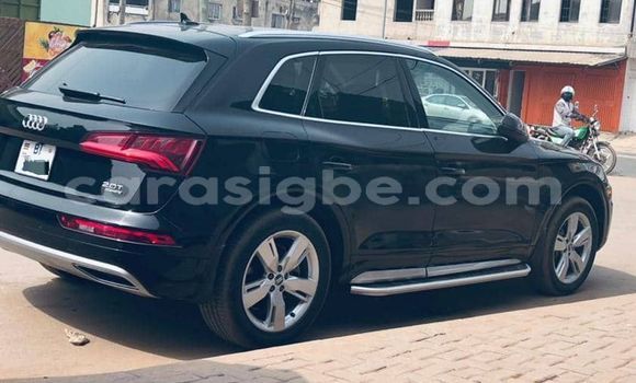 Buy Used Audi Q5 Black Car in Lome in Togo