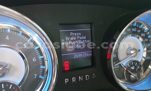 Acheter Occasion Voiture Chrysler 300 Blanc à Lomé, Togo Acheter Occasion Voiture Chrysler 300 Blanc à Lomé, Togo