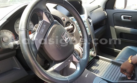 Buy Used Honda Pilot Red Car in Lome in Togo Buy Used Honda Pilot Red Car in Lome in Togo