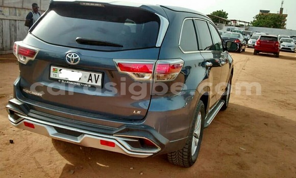 Buy Used Toyota Highlander Black Car in Lome in Togo Buy Used Toyota Highlander Black Car in Lome in Togo