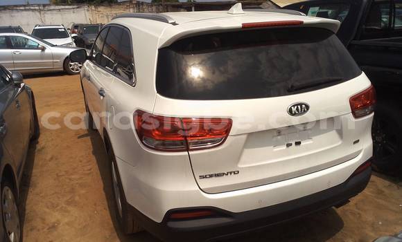 Buy Used Kia Sorento White Car in Lome in Togo Buy Used Kia Sorento White Car in Lome in Togo