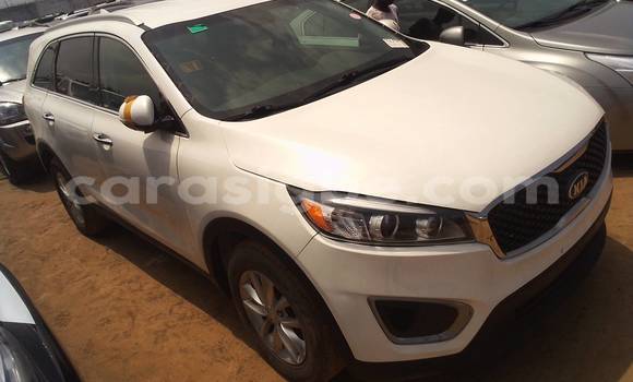 Buy Used Kia Sorento White Car in Lome in Togo Buy Used Kia Sorento White Car in Lome in Togo