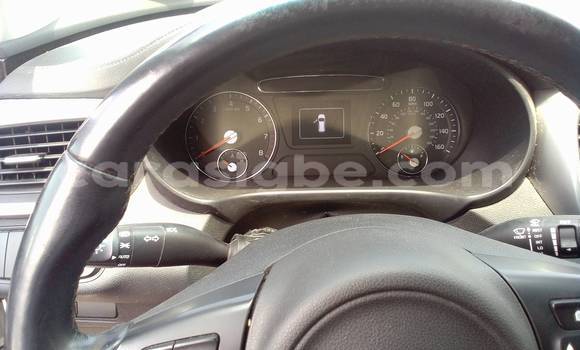 Buy Used Kia Sorento White Car in Lome in Togo Buy Used Kia Sorento White Car in Lome in Togo