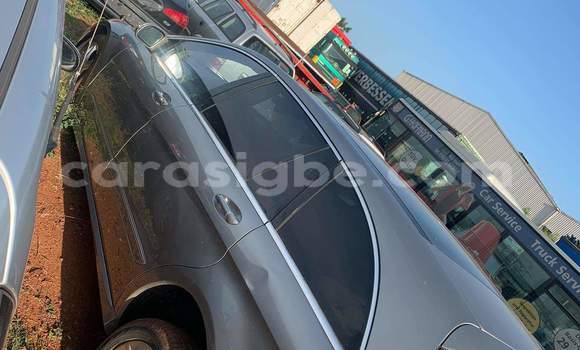 Buy Used Mercedes-Benz E-Classe Other Car in Lome in Togo Buy Used Mercedes-Benz E-Classe Other Car in Lome in Togo