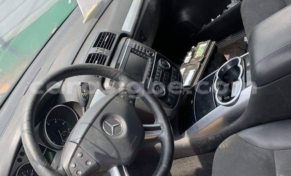 Buy Used Mercedes-Benz E-Classe Other Car in Lome in Togo Buy Used Mercedes-Benz E-Classe Other Car in Lome in Togo