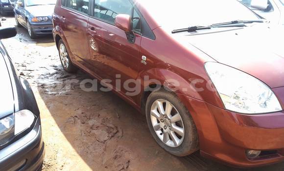 Buy Used Toyota Corolla Verso Red Car in Lome in Togo Buy Used Toyota Corolla Verso Red Car in Lome in Togo