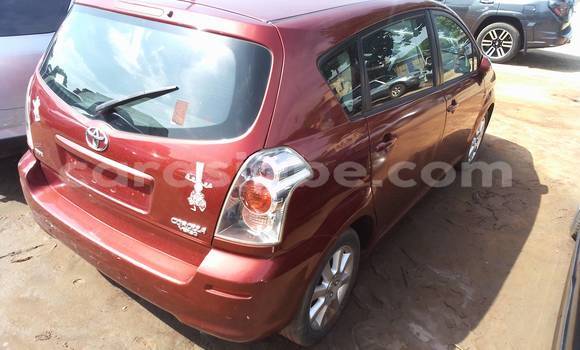 Buy Used Toyota Corolla Verso Red Car in Lome in Togo Buy Used Toyota Corolla Verso Red Car in Lome in Togo