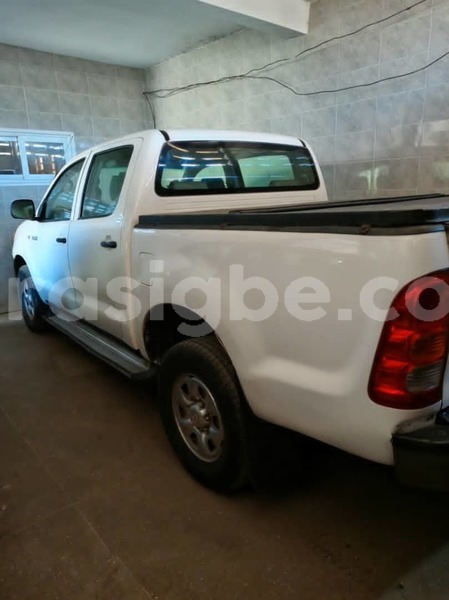 Big with watermark toyota hilux togo lome 6919