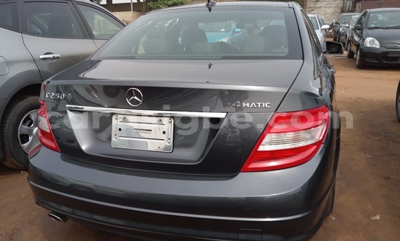 Buy Used Mercedes‒Benz C–Class Black Car in Lome in Togo Buy Used Mercedes‒Benz C–Class Black Car in Lome in Togo